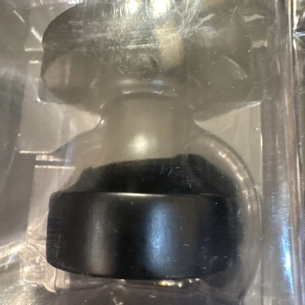 Kwikset Pismo Keyed Entry Knob and Single Cylinder Deadbolt 99910-070